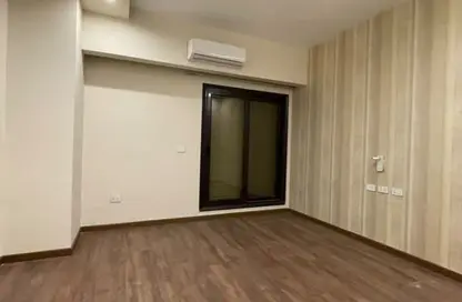 Apartment - 3 Bedrooms - 4 Bathrooms for rent in The Courtyards - Sheikh Zayed Compounds - Sheikh Zayed City - Giza