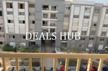 Apartment - 3 Bedrooms - 3 Bathrooms for sale in Hyde Park - New Cairo City - Cairo