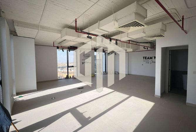 57740008 - Property Main Image