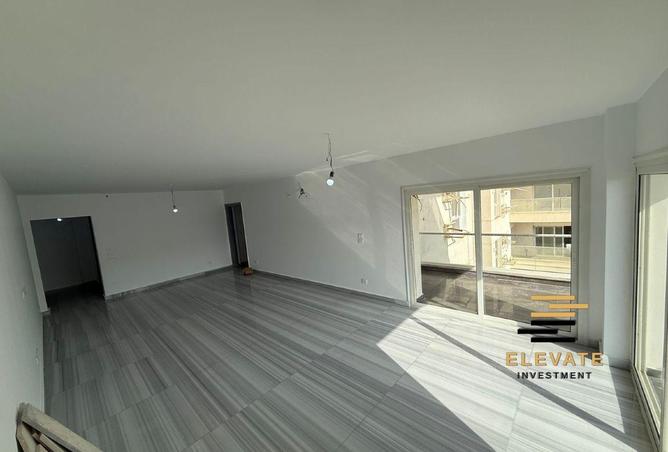 62404097 - Property Main Image