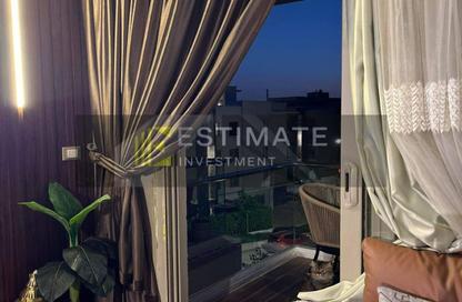 Apartment - 2 - 2 for sale in Galleria Moon Valley - South Investors Area - New Cairo City - Cairo