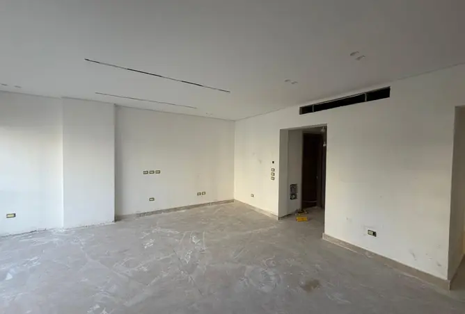 96863602 - Property Image 3