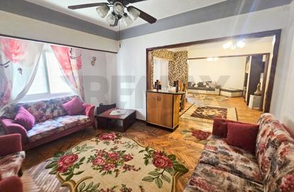شقة - 3 - 2 للايجار في شارع إسكندر إبراهيم - ميامي - حي اول المنتزة - الاسكندرية
