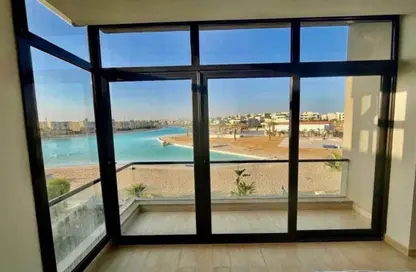 Chalet - 2 Bedrooms - 2 Bathrooms for sale in Koun - Ras Al Hekma - North Coast