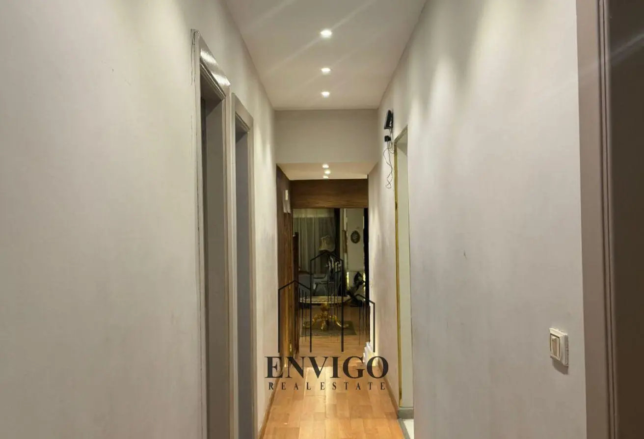 89042189 - Property Main Image