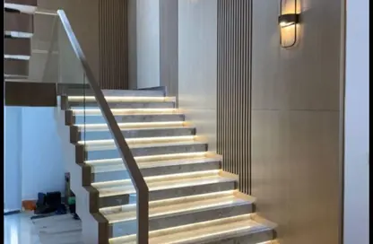 دوبلكس - غرفة نوم - 1 حمام للبيع في كمبوند البروج - كمبوندات الشروق - مدينة الشروق - القاهرة