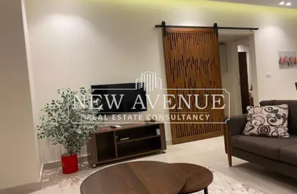 Apartment - 2 Bedrooms - 2 Bathrooms for sale in Lake View Residence - 5th Settlement Compounds - The 5th Settlement - New Cairo City - Cairo