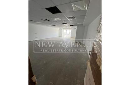 Office Space - Studio - 2 Bathrooms for rent in South Gate Mall - South Teseen St. - The 5th Settlement - New Cairo City - Cairo