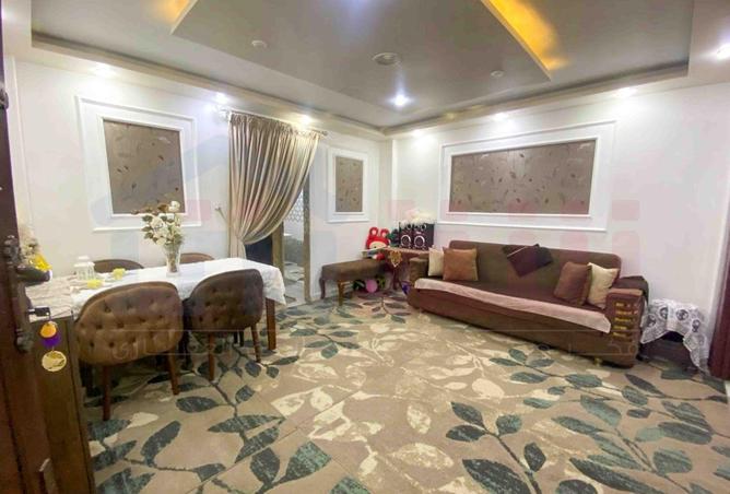 8477772 - Property Image 3