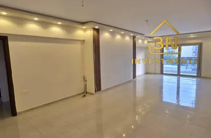 شقة - 3 غرف نوم - 2 حمامات للايجار في جاليريا  مون فالى - المستثمرين الجنوبية - مدينة القاهرة الجديدة - القاهرة