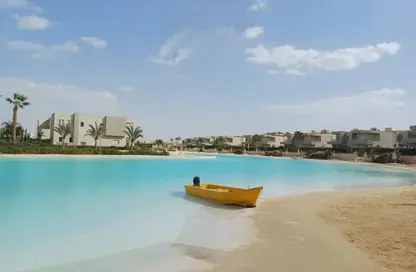 فيلا - 4 غرف نوم - 5 حمامات للبيع في أزهى - العين السخنة - السويس