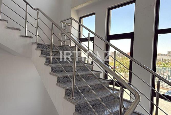 98005211 - Property Image 3