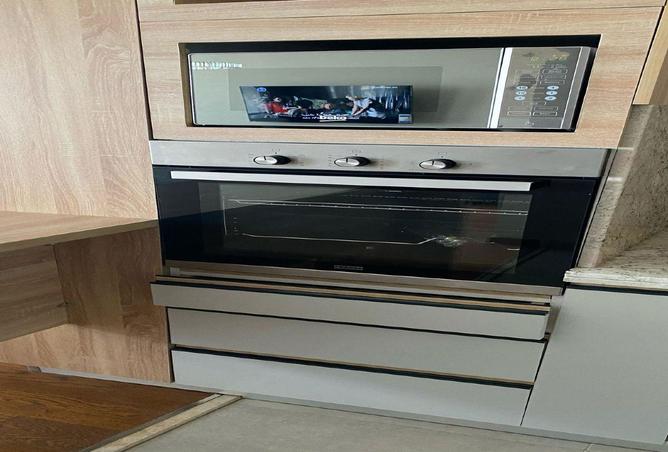 52457649 - Property Image 3