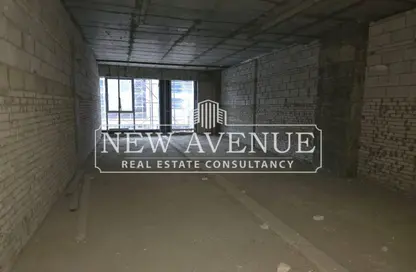 Office Space - Studio - 1 Bathroom for sale in Three Sixty - 5th Settlement Compounds - The 5th Settlement - New Cairo City - Cairo