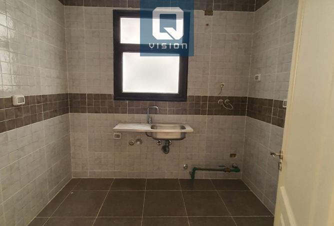 106838844 - Property Image 3