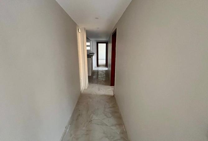 77325816 - Property Image 3