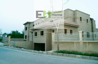 Villa - 7+ - 7+ for sale in Swan Lake Residence - 5th Settlement Compounds - The 5th Settlement - New Cairo City - Cairo