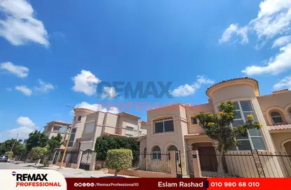 فيلا - 4 غرف نوم - 3 حمامات للبيع في اليكس ويست - كمبوندات الاسكندرية - الاسكندرية