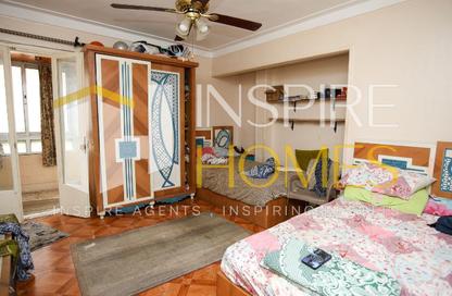 Apartment - 3 Bedrooms - 1 Bathroom for sale in Ismail Serry St. - Smouha - Hay Sharq - Alexandria