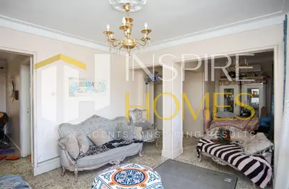 Apartment - 3 Bedrooms - 1 Bathroom for sale in Ismail Serry St. - Smouha - Hay Sharq - Alexandria
