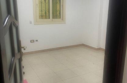 Office Space - 3 Bedrooms - 2 Bathrooms for rent in Mostafa Al Nahas St. - 6th Zone - Nasr City - Cairo Office Space - 3 Bedrooms - 2 Bathrooms for rent in Mostafa Al Nahas St. - 6th Zone - Nasr City - Cairo