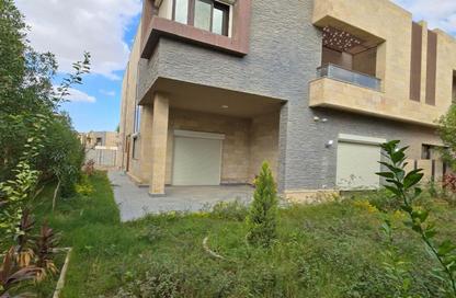 Villa - 5 Bedrooms - 4 Bathrooms for sale in Taj City - 5th Settlement Compounds - The 5th Settlement - New Cairo City - Cairo