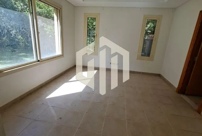 121136260 - Property Image 3