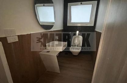 Apartment - 3 Bedrooms - 3 Bathrooms for sale in Hyde Park - New Cairo City - Cairo