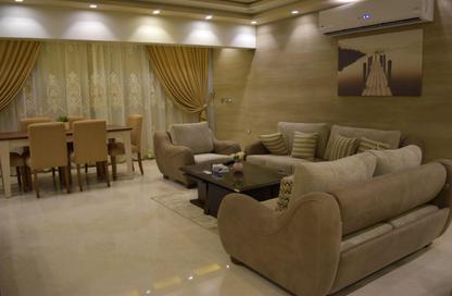 شقة - 3 غرف نوم - 3 حمامات للايجار في شارع عمارات ميلسا - مساكن المهندسين - مدينة نصر - القاهرة