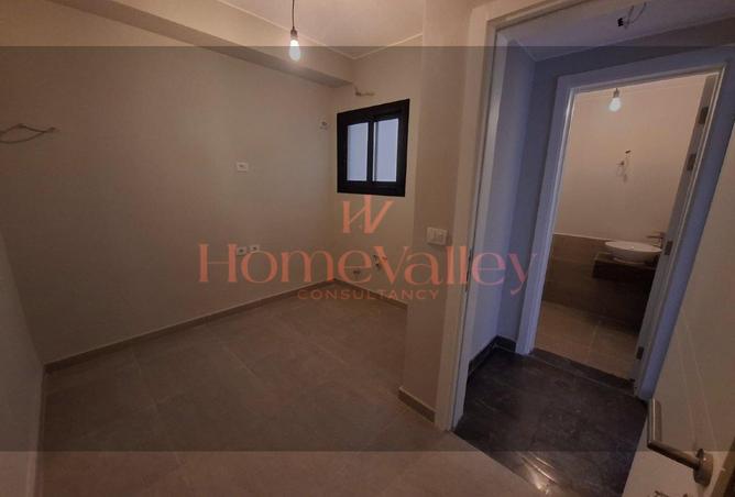 62401895 - Property Main Image