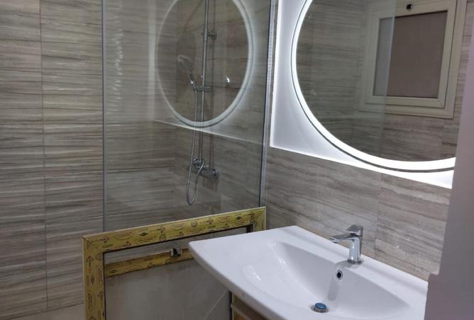 98835582 - Property Image 3