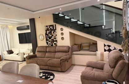 Townhouse - 2 - 4 for sale in Garden Residence - Hyde Park - New Cairo City - Cairo