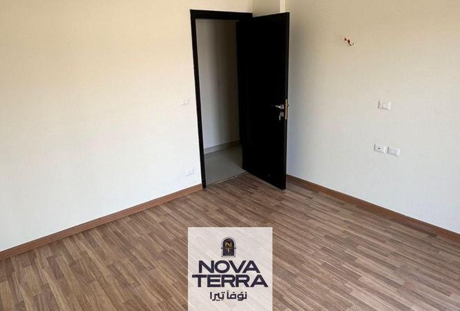 68787215 - Property Image 2