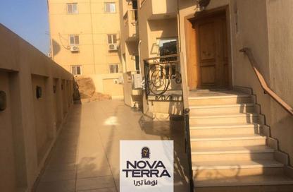 Apartment - 3 Bedrooms - 3 Bathrooms for sale in 8th District - Sheikh Zayed City - Giza