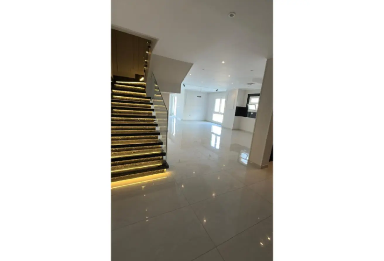 111881283 - Property Main Image