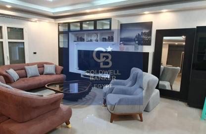 Apartment - 3 Bedrooms - 3 Bathrooms for sale in Hyde Park Central - The 6th Settlement - New Cairo City - Cairo