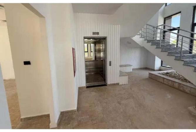 89901192 - Property Image 2
