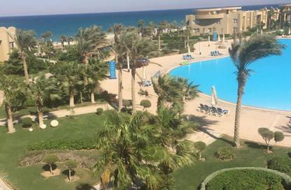 Chalet - 3 Bedrooms - 2 Bathrooms for sale in Ocean Blue - Al Ain Al Sokhna - Suez