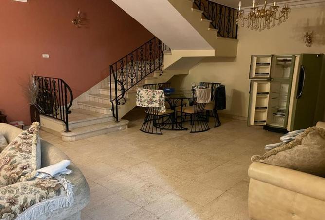 104598800 - Property Image 3