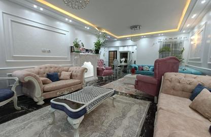Apartment - 3 - 3 for sale in Crystal Plaza - Zahraa El Maadi - Hay El Maadi - Cairo