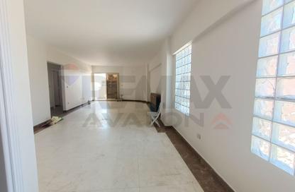 Apartment - 3 Bedrooms - 2 Bathrooms for rent in Mohamed Fawzy Moaz St. - Smouha - Hay Sharq - Alexandria Apartment - 3 Bedrooms - 2 Bathrooms for rent in Mohamed Fawzy Moaz St. - Smouha - Hay Sharq - Alexandria