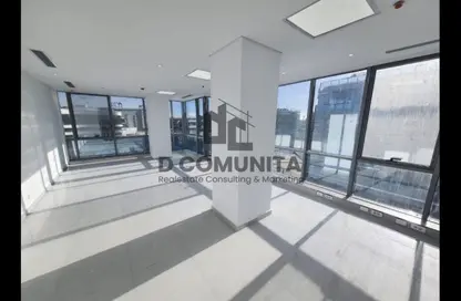 مساحات مكتبية - 2 غرف نوم - 1 حمام للايجار في مركز أعمال كيرنيل - شارع التسعين الشمالي - التجمع الخامس - مدينة القاهرة الجديدة - القاهرة