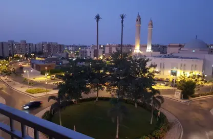 شقة - 3 غرف نوم - 2 حمامات للايجار في B11 - مدينتي - القاهرة