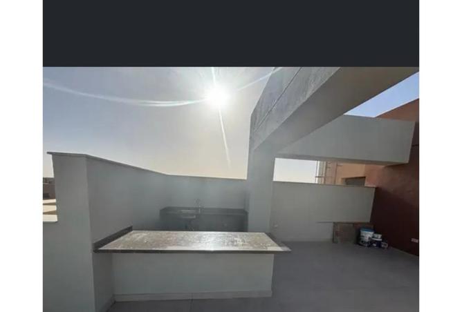 8716008 - Property Image 3