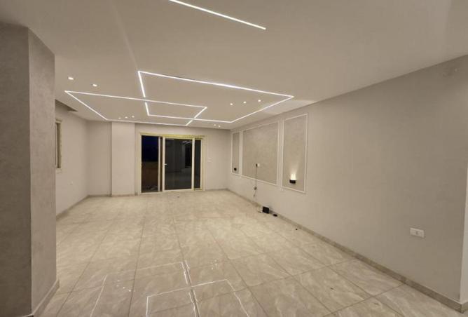 65414882 - Property Main Image