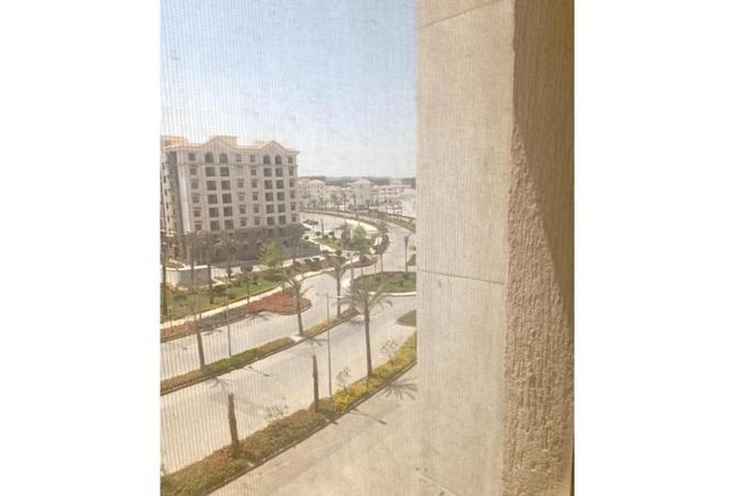 70101421 - Property Image 3