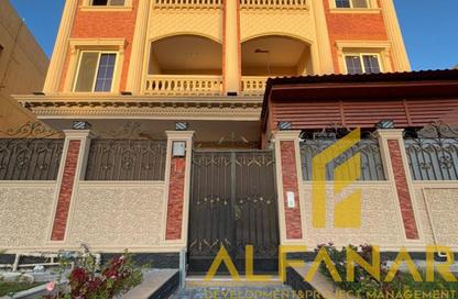 Apartment - 3 Bedrooms - 3 Bathrooms for sale in Mohamed Rahim St. - El Yasmeen 3 - El Yasmeen - New Cairo City - Cairo