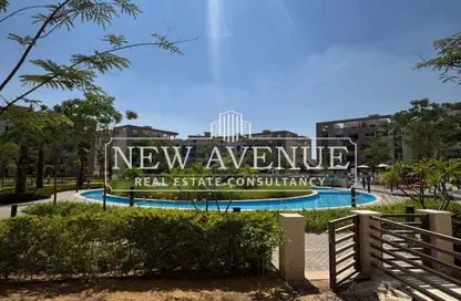 Apartment - 3 Bedrooms - 3 Bathrooms for sale in Granda Life - El Shorouk Compounds - Shorouk City - Cairo