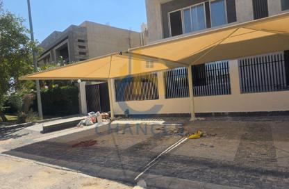 شقة - 3 غرف نوم - 2 حمامات للبيع في غرب الجولف - كمبوندات القطامية - القطامية - مدينة القاهرة الجديدة - القاهرة