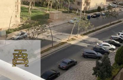 شقة - 2 غرف نوم - 2 حمامات للبيع في B6 - مدينتي - القاهرة